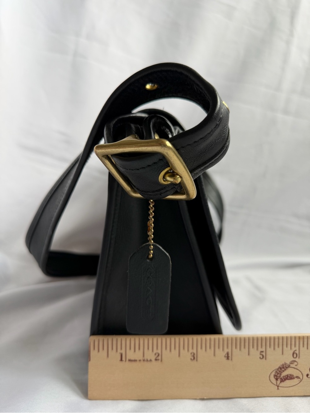 Vintage Coach Legacy Patricia 9951 Black Leather Saddle Crossbody Bag USA Era - Picture 3 of 16